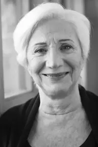 Фото Олімпія Дукакіс (Olympia Dukakis)