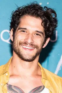 Фото Тайлер Поузі (Tyler Posey)