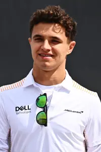 Фото  (Lando Norris)