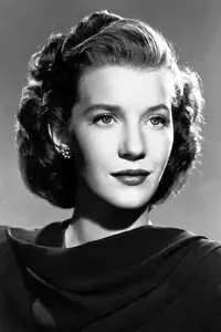 Фото Лоїс Максвелл (Lois Maxwell)