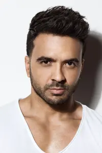 Фото  (Luis Fonsi)