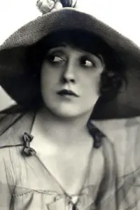 Фото  (Mabel Normand)