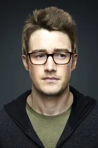 Фото Роберт Баклі (Robert Buckley)