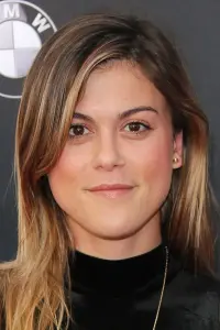 Фото  (Lindsey Shaw)