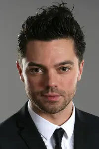 Фото Домінік Купер (Dominic Cooper)