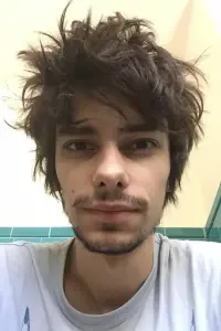 Фото Девон Бостік (Devon Bostick)