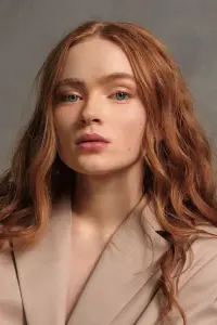 Фото Сейді Сінк (Sadie Sink)