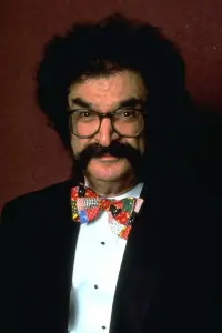 Фото  (Gene Shalit)