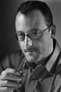 Фото Жан Рено (Jean Reno)