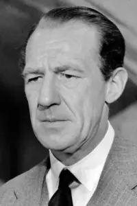 Фото Майкл Гордерн (Michael Hordern)