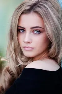 Фото Джозефін Ленгфорд (Josephine Langford)