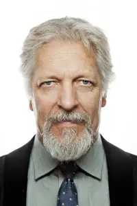 Фото Кленсі Браун (Clancy Brown)