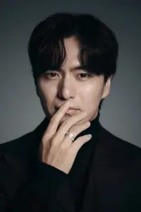 Фото  (Lee Jin-wook)