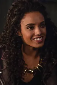 Фото Мейсі Річардсон-Селлерс (Maisie Richardson-Sellers)