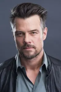 Фото Джош Дюамель (Josh Duhamel)