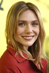 Фото Елізабет Олсен (Elizabeth Olsen)