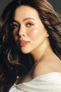 Фото  (Julia Montes)