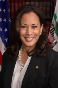 Фото  (Kamala Harris)