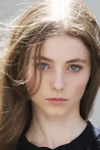 Фото Томасін Маккензі (Thomasin McKenzie)