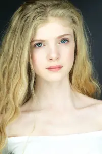 Фото Олена Кампуріс (Elena Kampouris)