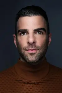 Фото Захарі Квінто (Zachary Quinto)