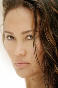 Фото Тіа Каррере (Tia Carrere)