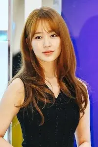 Фото  (Yoon Eun-hye)