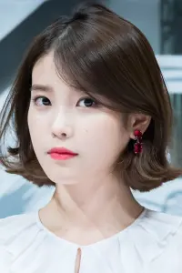 Фото IU (IU)