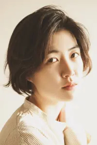 Фото Шим Юн Кюн (Shim Eun-kyung)