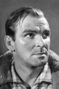 Фото Стенлі Бейкер (Stanley Baker)