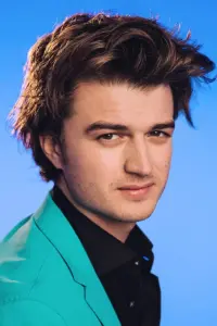 Фото Джо Кірі (Joe Keery)