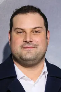 Фото Макс Адлер (Max Adler)