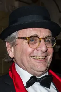 Фото Сильвестр Маккой (Sylvester McCoy)