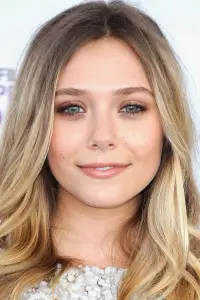 Фото Елізабет Олсен (Elizabeth Olsen)