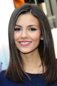 Фото Вікторія Джастіс (Victoria Justice)