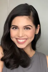 Фото  (Maine Mendoza)