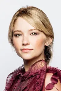 Фото Гейлі Беннетт (Haley Bennett)