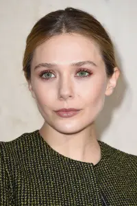 Фото Елізабет Олсен (Elizabeth Olsen)