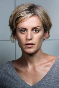 Фото Деніз Гоф (Denise Gough)