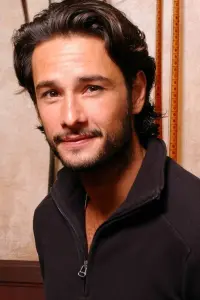 Фото Родріго Санторо (Rodrigo Santoro)