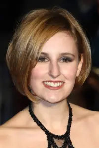 Фото  (Laura Carmichael)