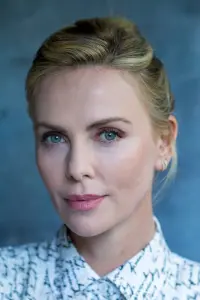 Фото Шарліз Терон (Charlize Theron)