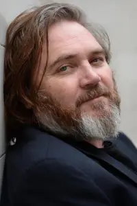 Фото Алекс Фернс (Alex Ferns)