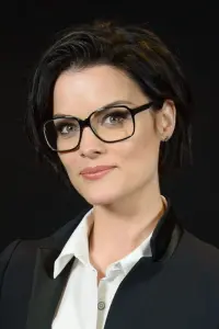 Фото Джеймі Олександр (Jaimie Alexander)