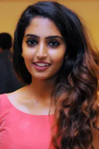 Фото  (Reba Monica John)