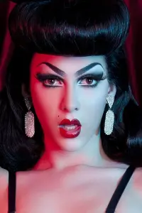 Фото  (Violet Chachki)