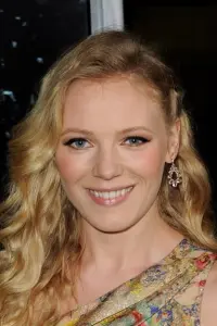 Фото Емма Белл (Emma Bell)