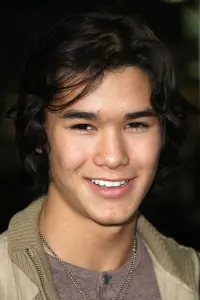 Фото Бубу Стюарт (Booboo Stewart)