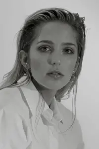 Фото Джессіка Рот (Jessica Rothe)