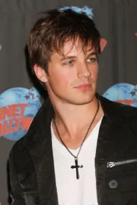 Фото Метт Лантер (Matt Lanter)